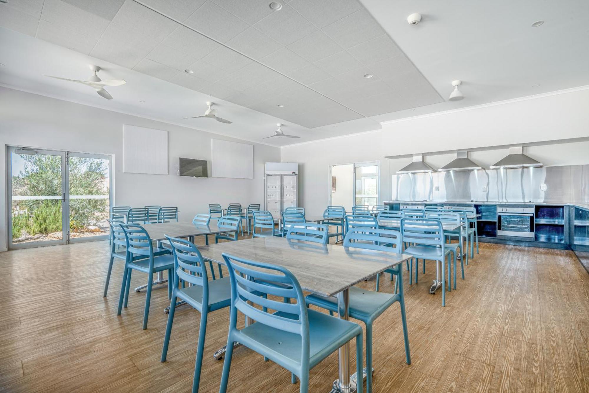 Tasman Holiday Parks - Denham Seaside 외부 사진