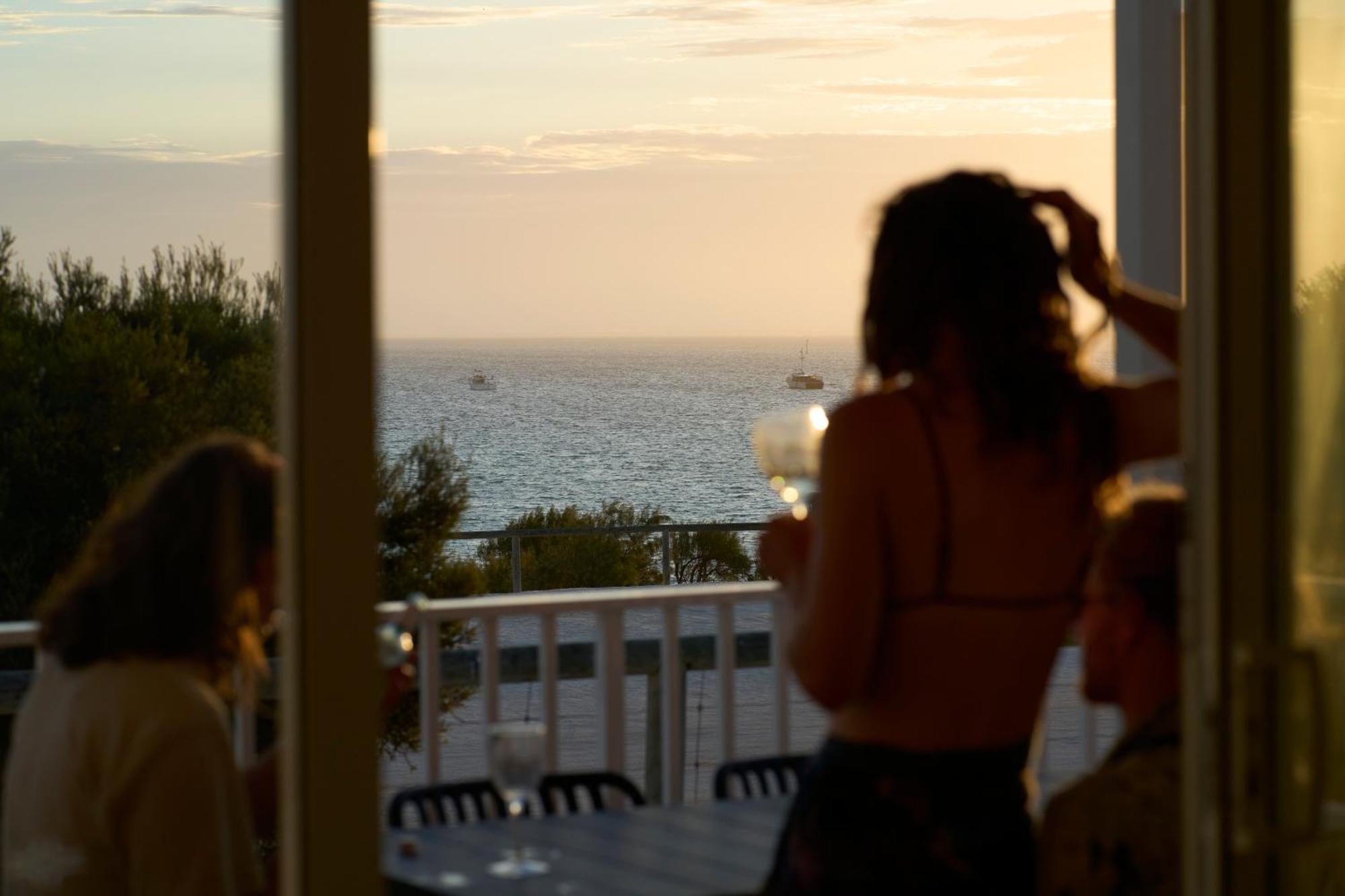Tasman Holiday Parks - Denham Seaside 외부 사진